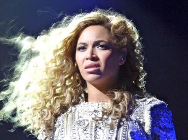 TriIIPosts's tweet image. when u tell a spoiled girl "NO" 😩👸💁