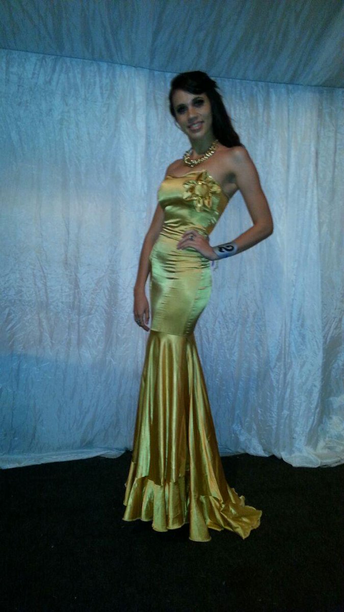#PreviaNocheDeGalaND: candidata <a href="/YamilaNovak/">Yamila Novak</a> (Chaco) en #59FNT #Leones <a href="/turismochaco/">Destino Chaco</a>