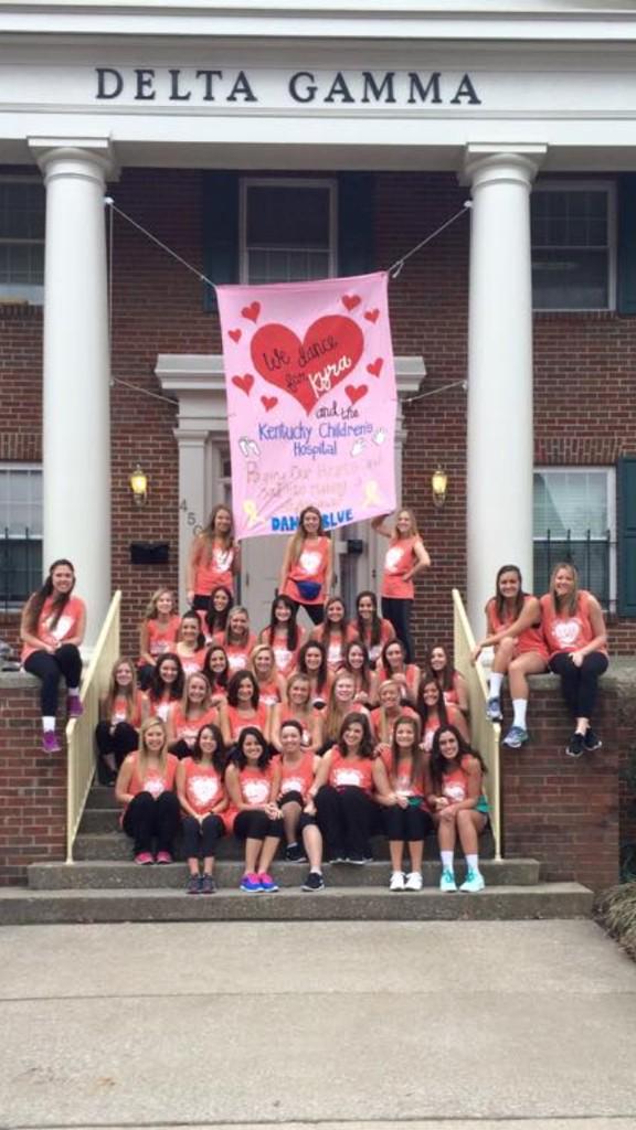 DeltaGammaDB's tweet photo. Roses are red, violets are blue, who needs boyfriends, when we've got DanceBlue! #FTK #DB15 ❤️ http://t.co/eisISyHIiC
