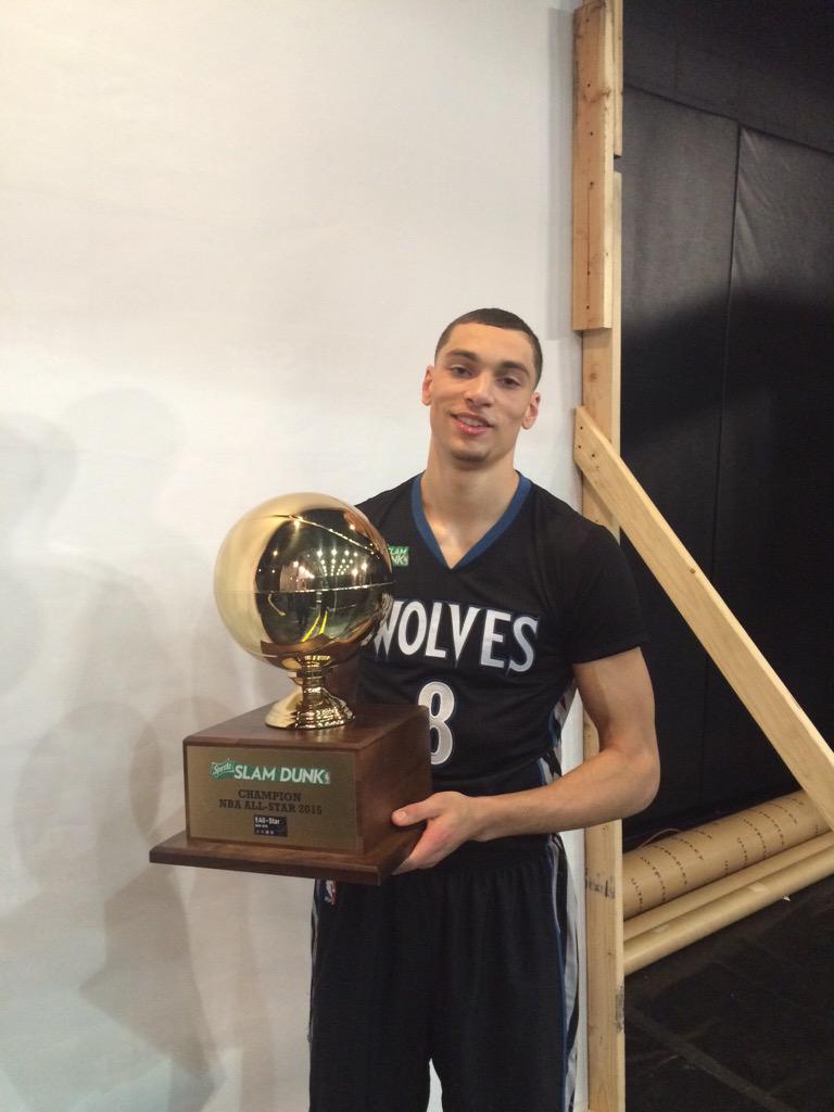 Twolves_PR's tweet image. .@ZachLaVine with his trophy #SpriteSlam #WolvesRising