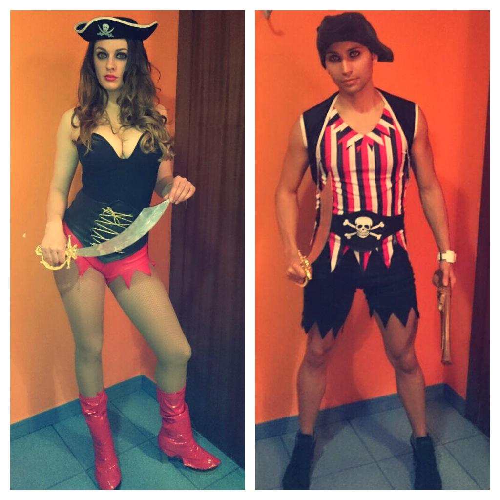ZambraAgency's tweet photo. Esta noche en @Hermodiscoteca tenemos a nuestra animación #Carnavales2015 de #Piratas @LeonLALG http://t.co/oxBKPRJiTP