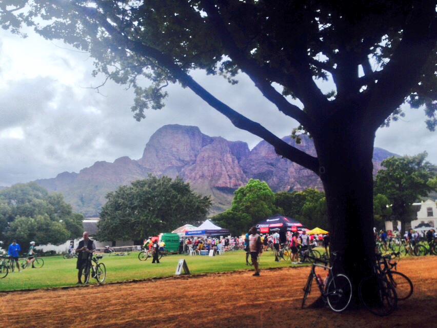 niccibphoto's tweet photo. Beautiful day to ride a bike #iridect #TourDeStellenbosch @PedalPowerPPA http://t.co/LKYJhr6J2n