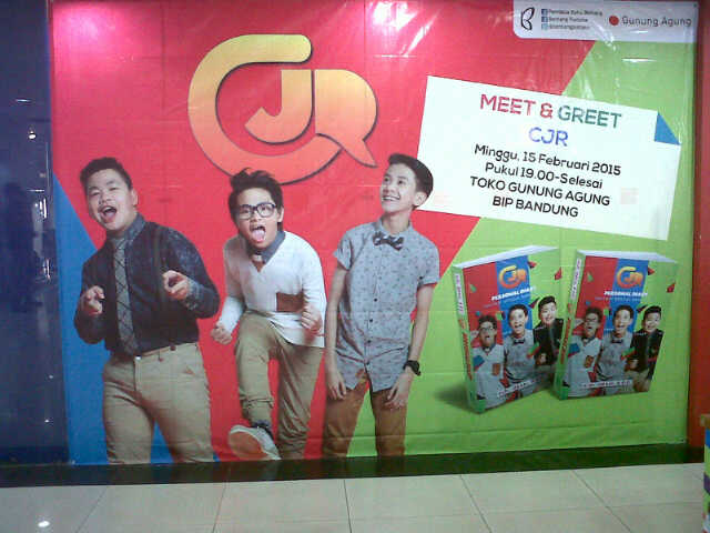 TGA_BIP's tweet photo. M&amp;G PERSONAL DIARY CJR beli buku edisi tanda tangan asli CJR di @tga_bip hari ini, bisa foto bersama CJR http://t.co/V0rTsZT0Am