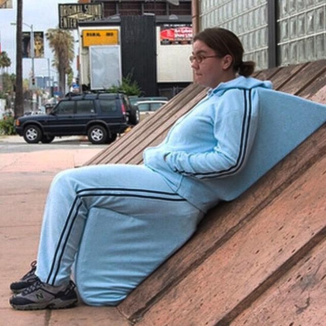maurer_strange's tweet photo. Happy Sunday. I hope wherever you're chillin' is super tracky dack comfy. 💙 #maurerandstrange #igmns http://t.co/qcL1UvKZko