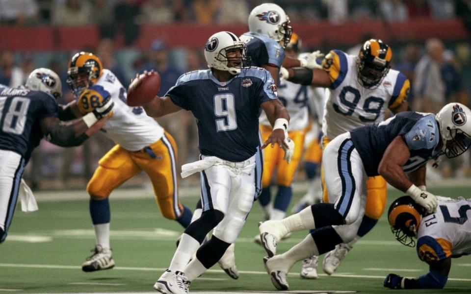 Happy Birthday to one and only Steve Mcnair!! RIP.. 