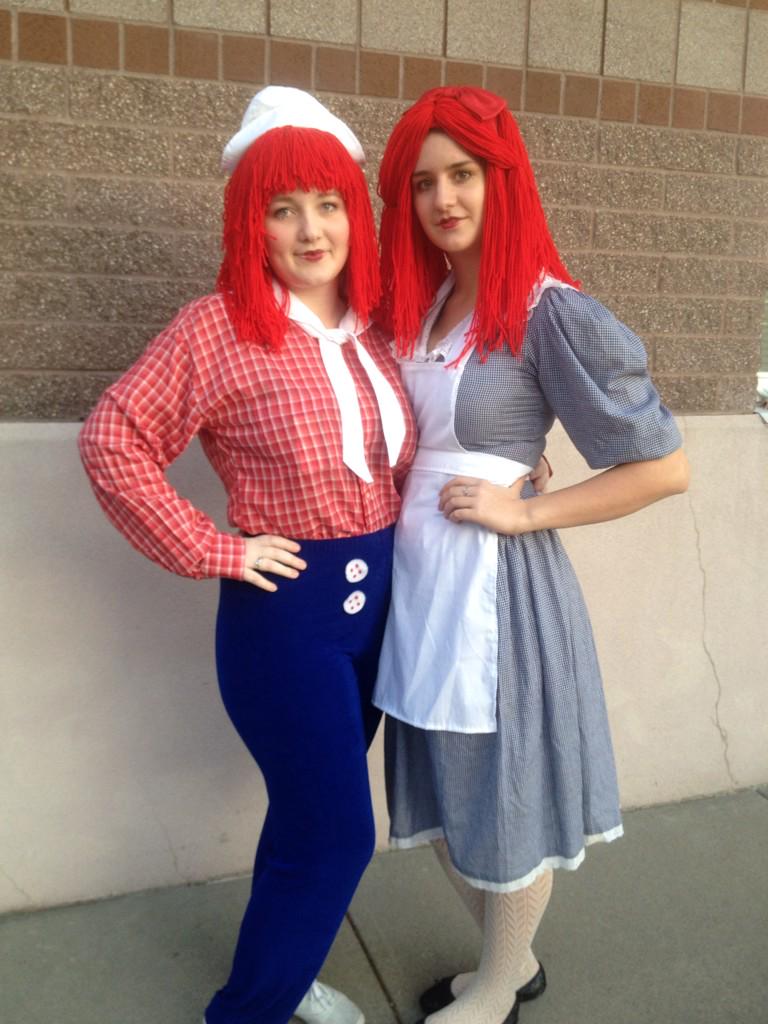 ash_beausoleil's tweet photo. @kcboard We are all dolled up for the game tonight! #raggedyann&amp;andy http://t.co/SacvH7N1CI
