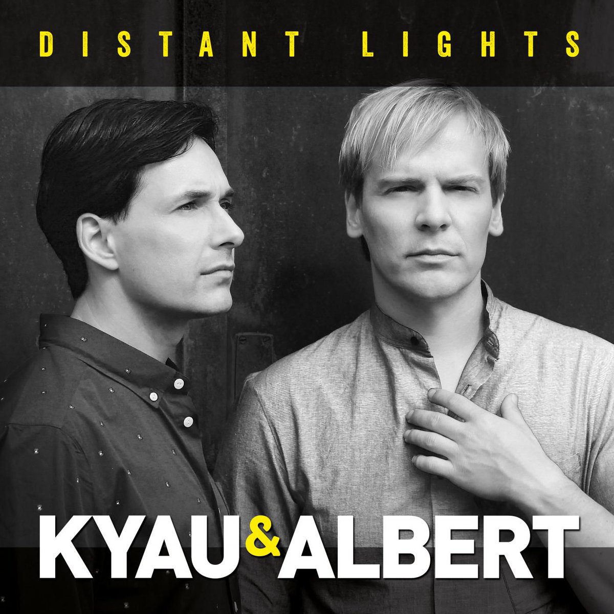 AnjunabeatSV's tweet photo. 05. @KyauAndAlbert  with Neev Kennedy - Let The Thunder In

#AS008 

♥ Mi favorita personal de #DistantLights http://t.co/K1bloBLuqJ