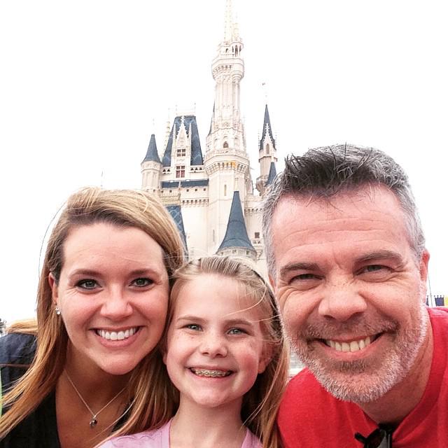 TheBenderNation's tweet photo. My two Valentines:) #luckyguy #Disneyflashback #daddyslittlegirl #betterhalf @WebbsMcGee http://t.co/yJedTEZ3CU