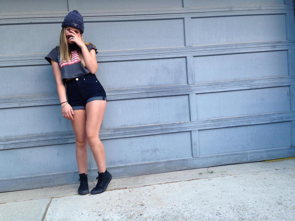 MaxBeChillin's tweet photo. #wcvd goes to Zoewell. She's an awesome girl and I love her so much. Definitely glad I met you babe. http://t.co/OzJJIbW7Px