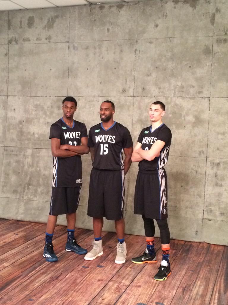 SoleCollector's tweet image. RT @russbengtson: #YEEZYSEASON RT @Twolves_PR: #RisingWolves posing for some pictures before today&apos;s #SpriteSlam