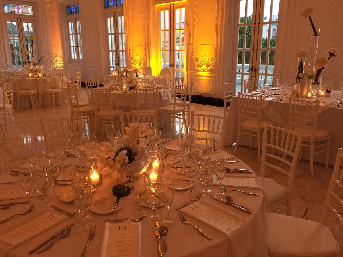AdalEvents's tweet photo. Another simple and beautiful wedding in San Juan, Puerto Rico...! http://t.co/RIwwdzZae8