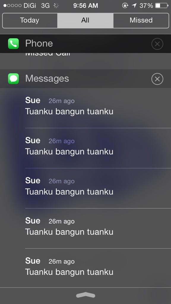 nazwinn's tweet photo. Iya,tuanku sedar sudah wahai gundik ku http://t.co/J06jfIKs0Y