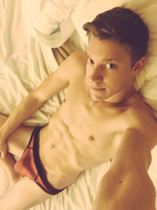 Getting into the later part of my show - cum get these off me http://t.co/mFe4kFfJNJ @chaturbate #gay