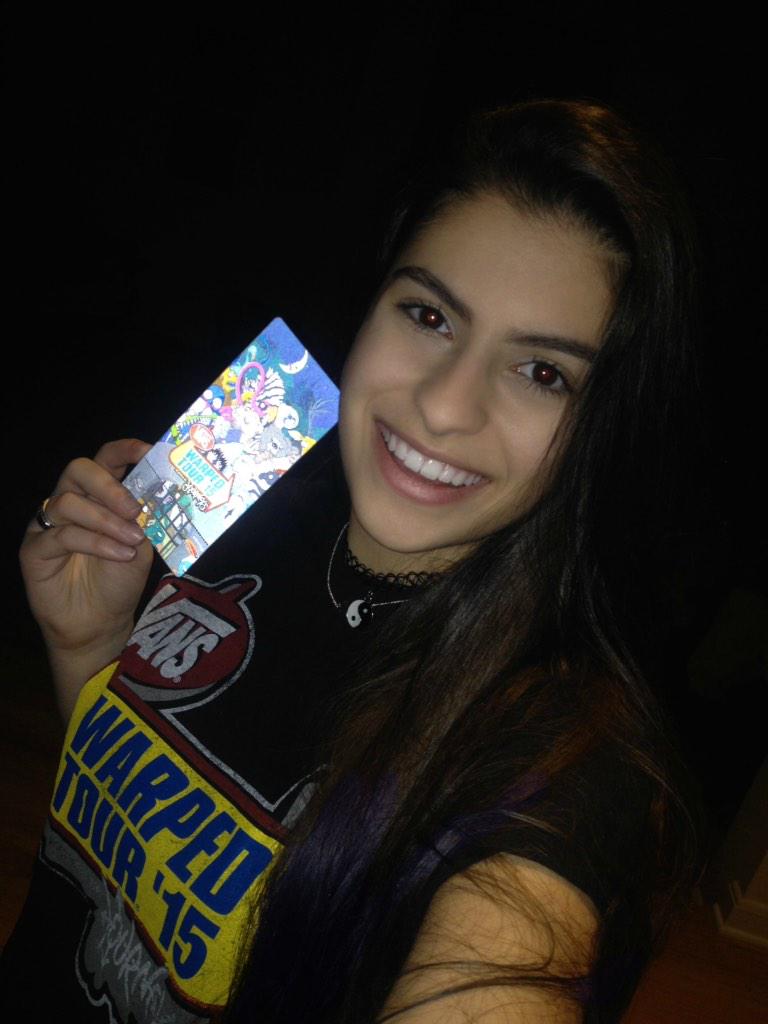 Happy Valentine's Day from <a href="/VansWarpedTour/">Vans Warped Tour</a> to me. Perfect delivery timing 😍👌