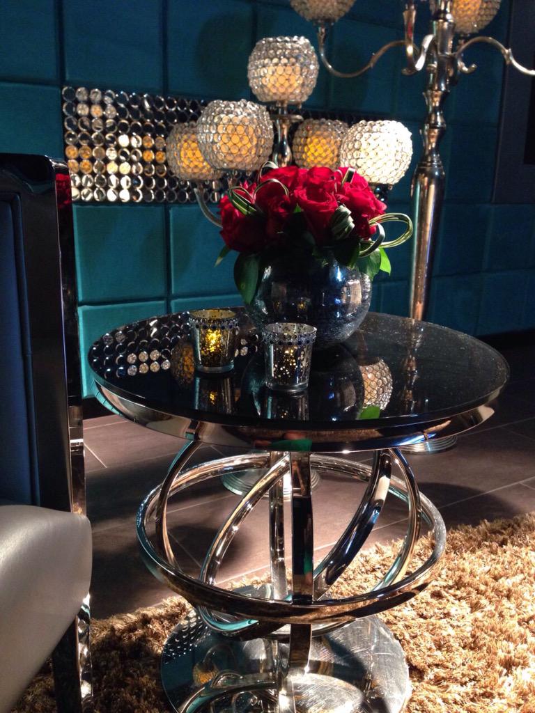 DonEventos's tweet photo. Está noche Decoración Romántica en @NocheDeLuz realizada por #DonEventos, en @AntenaLatina7 @zayenkam http://t.co/xkBunKh3qP