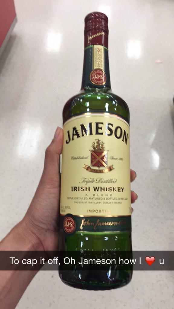 RastaPeacock's tweet photo. Oh #Jameson how I ❤️ u http://t.co/ev0ff3kLjN