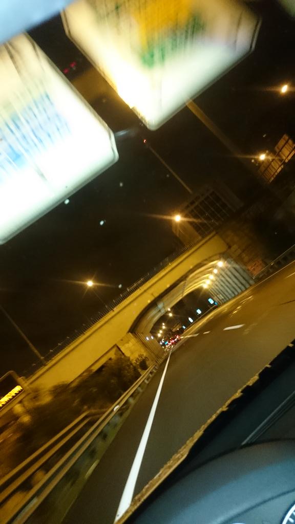 De caminito para casa tras uns buenisima noche con los mejores