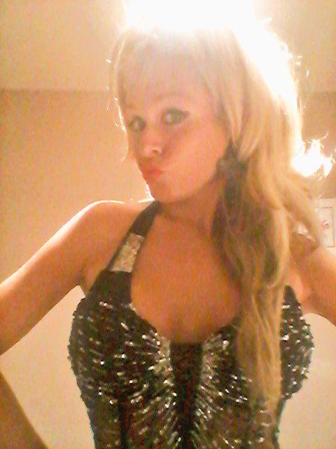 El show termino con @oliverdjforever..Esperando al taxi pa ir Oviedo..Y bus directo a Madrid#Row#cumple#<a class="tags" target="_blank" title="On Twitter" href="/?out=eyJ0eXAiOiJKV1QiLCJhbGciOiJIUzUxMiJ9.eyJpYXQiOjE3MjUxMjQ3ODksImlzcyI6InR3cG9ybnN0YXJzLmNvbSIsIm5iZiI6MTcyNTEyNDc4OSwiZXhwIjoxNzU2NjYwNzg5LCJyZWRpcmVjdF91cmwiOiJodHRwczovL3R3aXR0ZXIuY29tL29saXZlcmRqZm9yZXZlciJ9.AJTuh6v-zVbN631aY7_8T4gg9yFZLOLg81_efslBH09vSuyNrA1dAlVvdEYwBvm5540ArpKeYTPTZooFV_SwYw">@oliverdjforever</a>