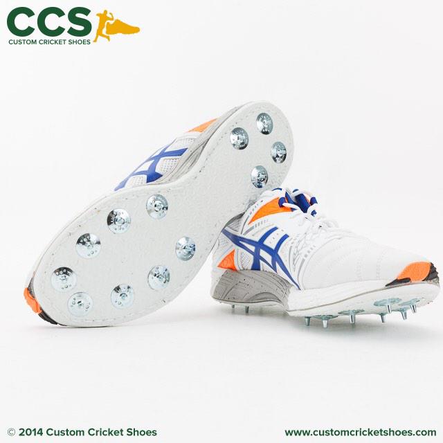 cuscricketshoes's tweet photo. Size 15 #asics #trigger10 #customcricketshoes for the great #Windies paceman @suliebenn @ASICSaustralia #OneBigMan http://t.co/bm72xFsX2D