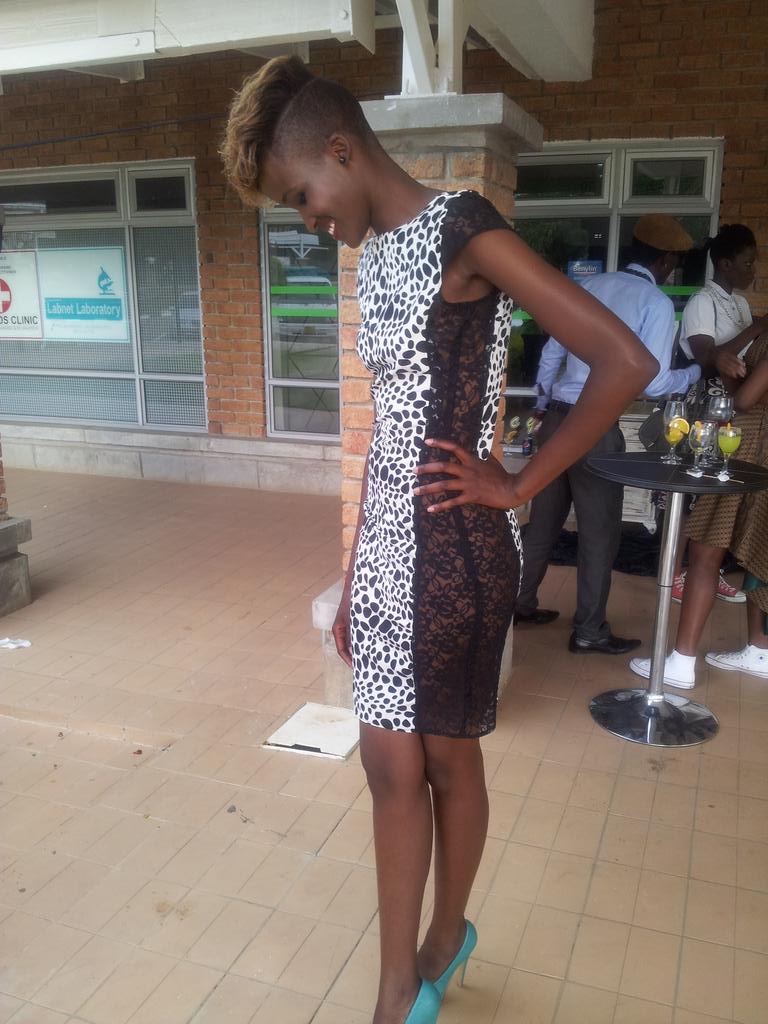 patphiri's tweet photo. After #BOLDLAUNCH picture madness part 2 @MichDiva07 @uMaDlamini @MboMahocs @DjMzoe7 @UNcubeOthungayo @blueskiesbyo http://t.co/cSOe0EDoyI