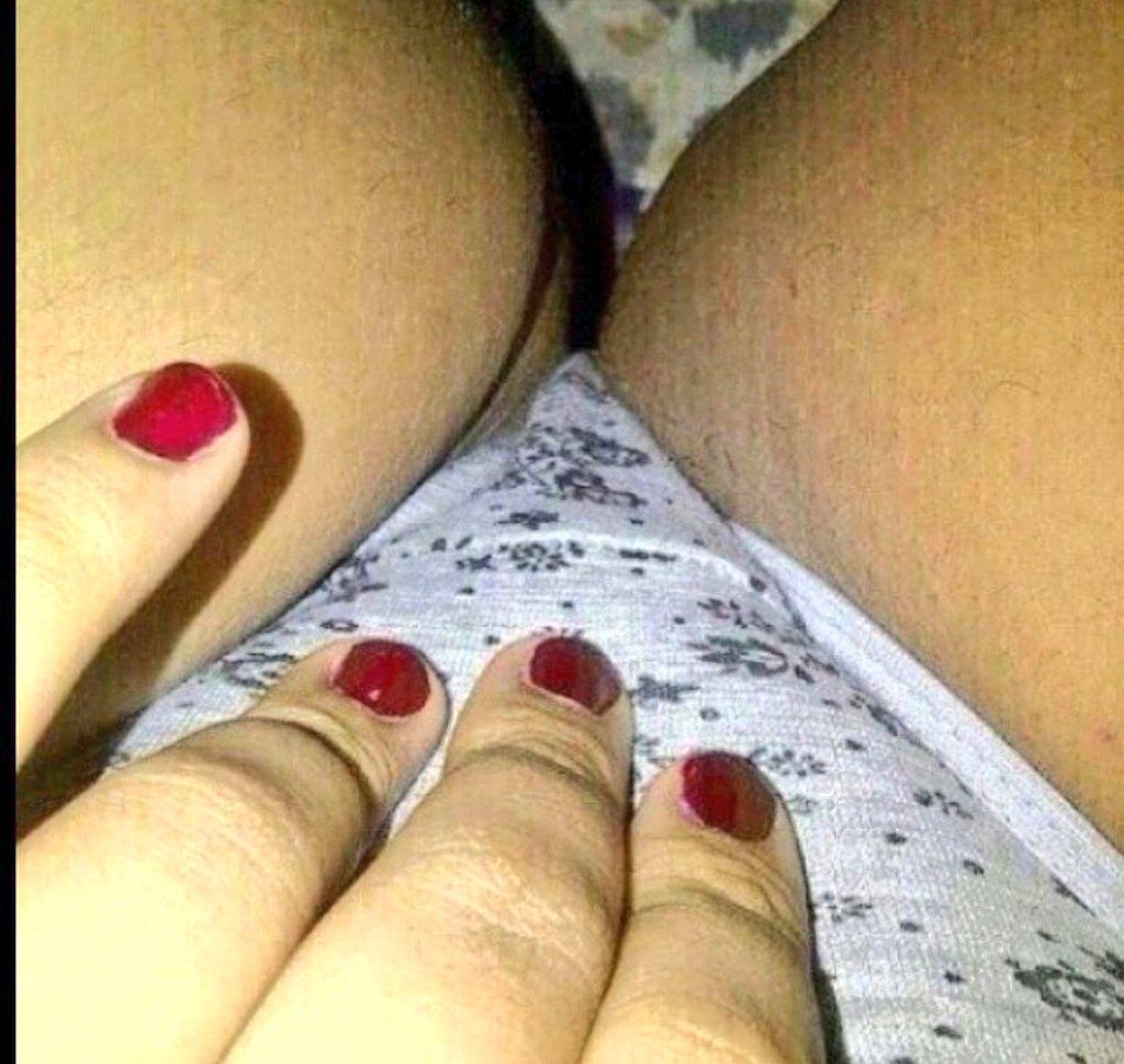 اه يا كسي ناااار حيييل ابي فحل جاد او ممحونه ابي سحاقة او فحل يقطع كسي بزبه فديته #ممحونه #مطلقه #متزوجه #الاحساء