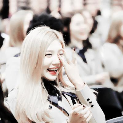 Picture_0U's tweet photo. ❤ @RT_tweet_bot 앞으로 @D2l1ght 이 계정에서 새롭게 보정 사진 공유할 예정이니 맞팔 후 프로필 사진 많이 가져가세요~♡ 사진은 보정 예시입니다. :) http://t.co/piNhqhlyN0