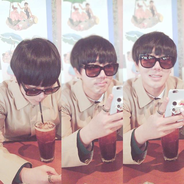 CLOUDSYESUNG_'s tweet photo. 150215 Yesung instagram update : Sunday morning ~~💙 #dalcom #Yesung http://t.co/7MktCQqABS