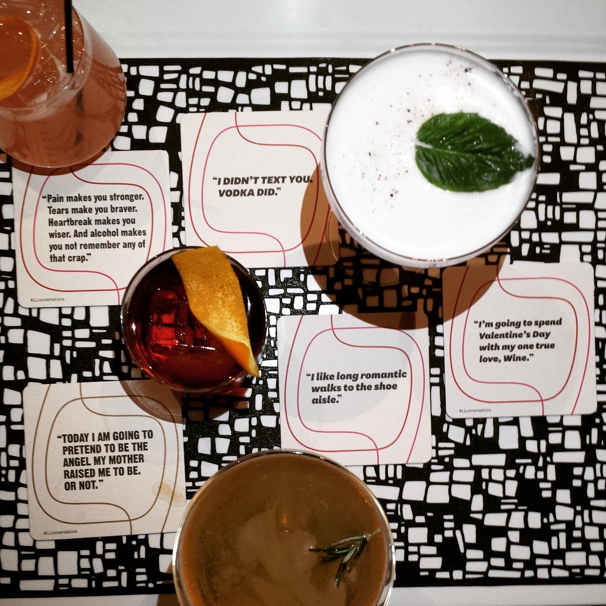 followmefoodie's tweet photo. Yay! Love this lounge and their cocktails. #CocktailLove @fairmontpacific #singlesawarenessweek #ValentinesDay http://t.co/CuyUdiATgv