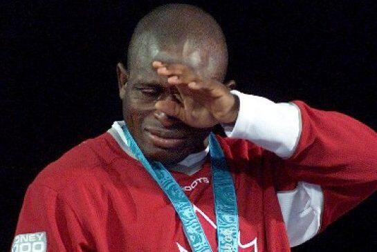 Orllayinka's tweet photo. When ur Gf in Lag tweets "Body no be firewood" and you're serving in Niger State. http://t.co/i5PIozdd8W
