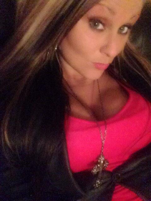 holt_kayla's tweet photo. ❤️💋❤️💋❤️💋 http://t.co/bzEiXQvZXv