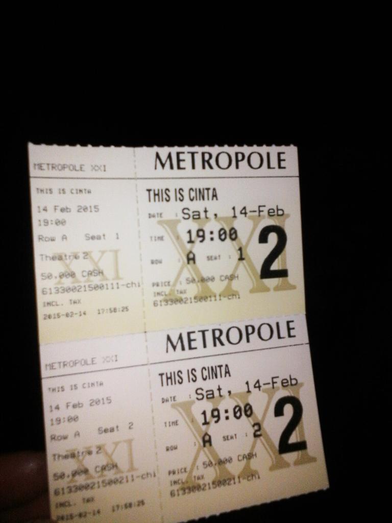 putrialbara's tweet image. 