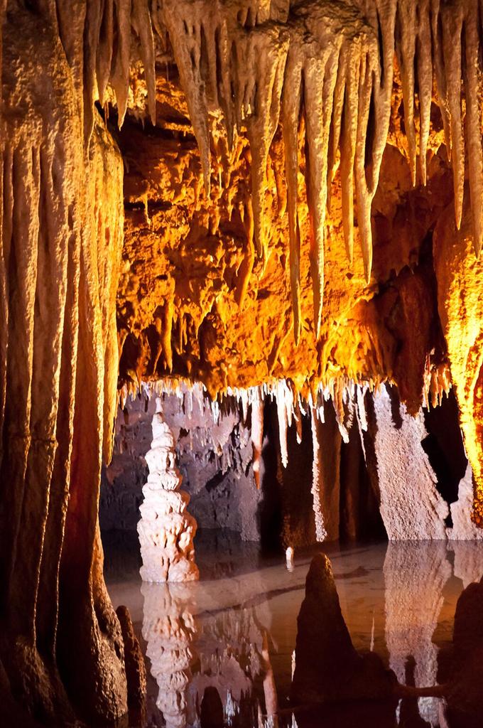 istranews_com's tweet photo. Did you #know about #cave #Baredine #near @Porec_Istria @VisitIstra http://t.co/xnQE1hM0RP