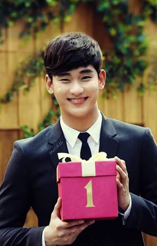 Advance happy birthday baby kim soo hyun   !!      !!! 