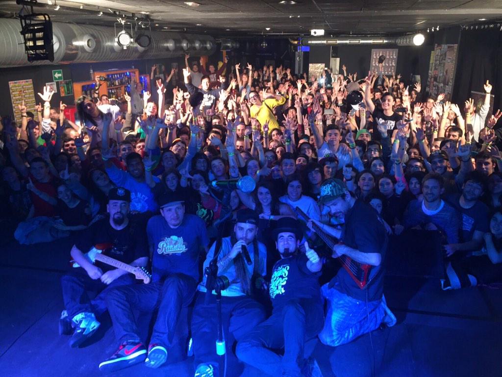 greenvalleyband's tweet photo. GRACIAS MURCIA! Impresionante.. http://t.co/r5M4Ci2zjc
