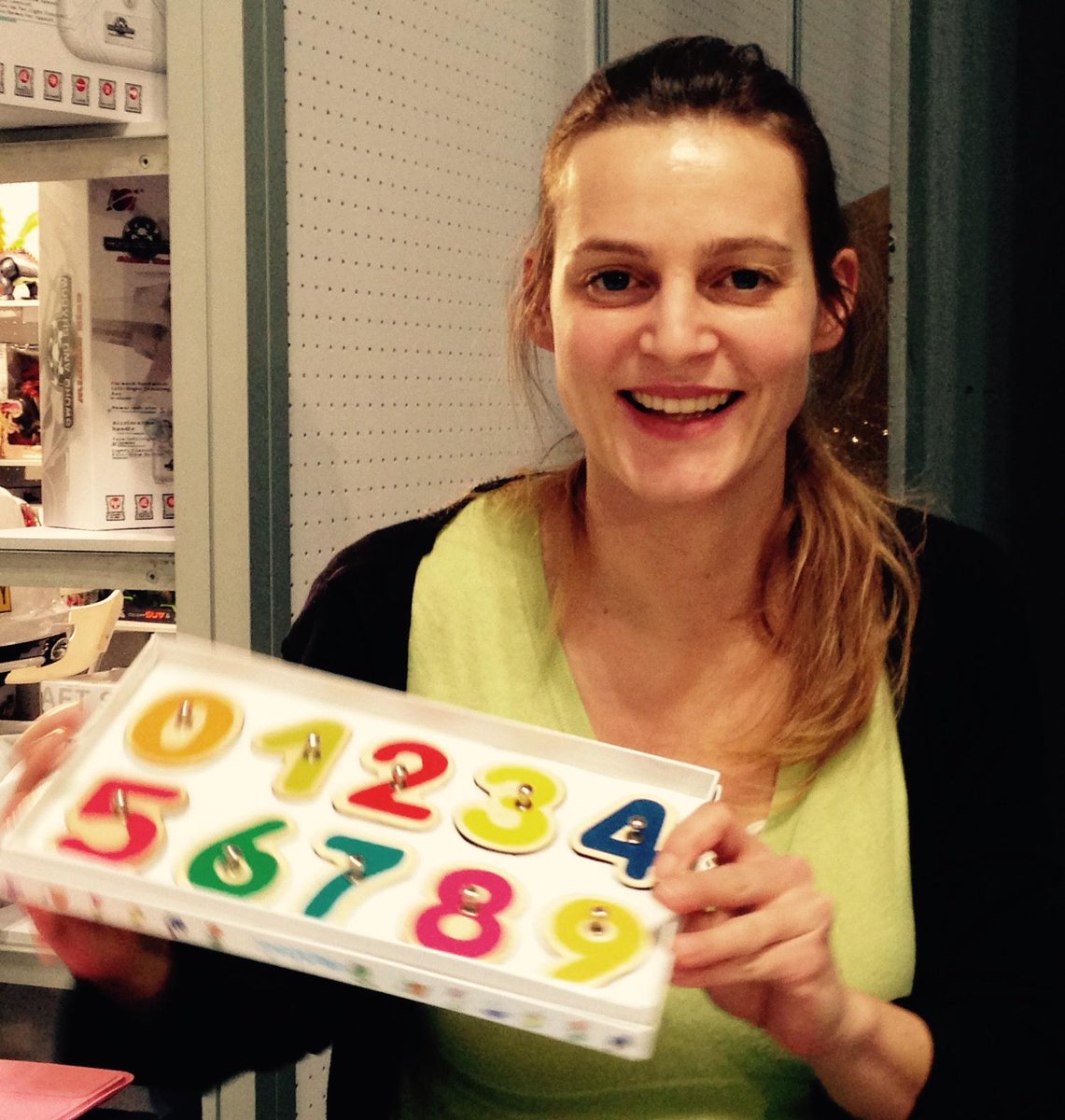 Digital Highlights – #ToyFair2015  buff.ly/1KZ1Dmk  <a href="/Tiggly/">debbie hammond</a> <a href="/marbotic/">Marbotic</a> <a href="/DigitalDreamLab/">Digital Dream Labs</a> <a href="/OZOBOT/">Ozobot</a> #edtechchat