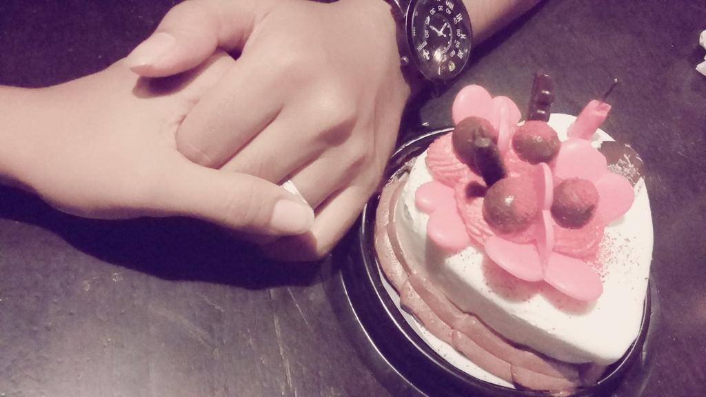 Desyianidesun's tweet photo. Menuju tahun ke 8 with my future @adip_desun :"D 😘💑 http://t.co/AOpEq5T51O