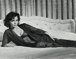 Happy birthday Claire Bloom, 84 today 