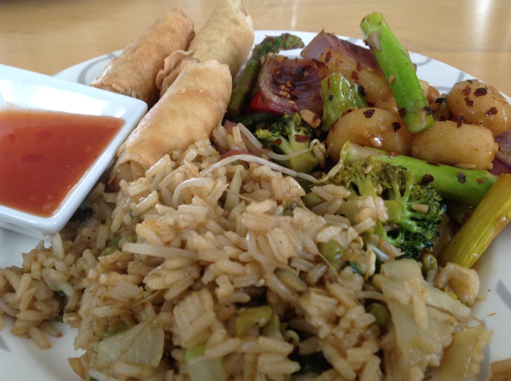 [Image: B9533DbCMAEJcPM.jpg:large]