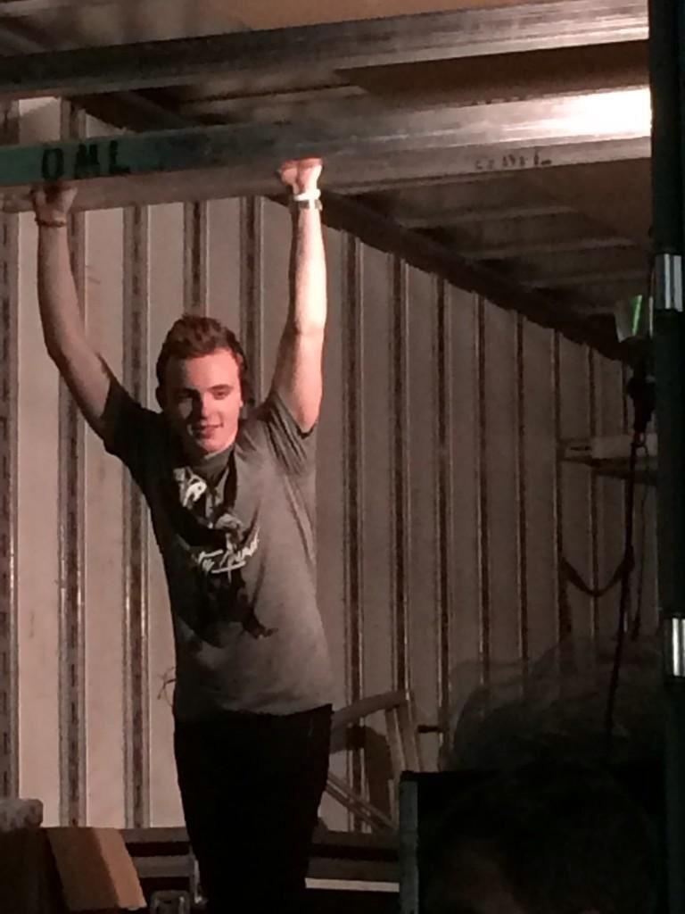 ItsDylanMoon's tweet image. 😎