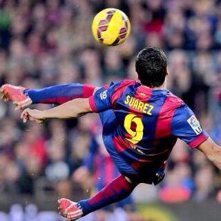 MohammedTalal22's tweet photo. @LuisSuarez9 😍❤️ http://t.co/yuGaSJBiOO