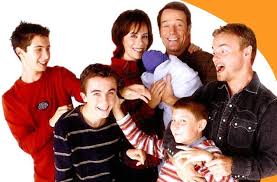 lili_mllz's tweet image. #MaBase CETTE FAMILLE DE OUFFF!!!  #CiteUneSerieQuiTaMarquer