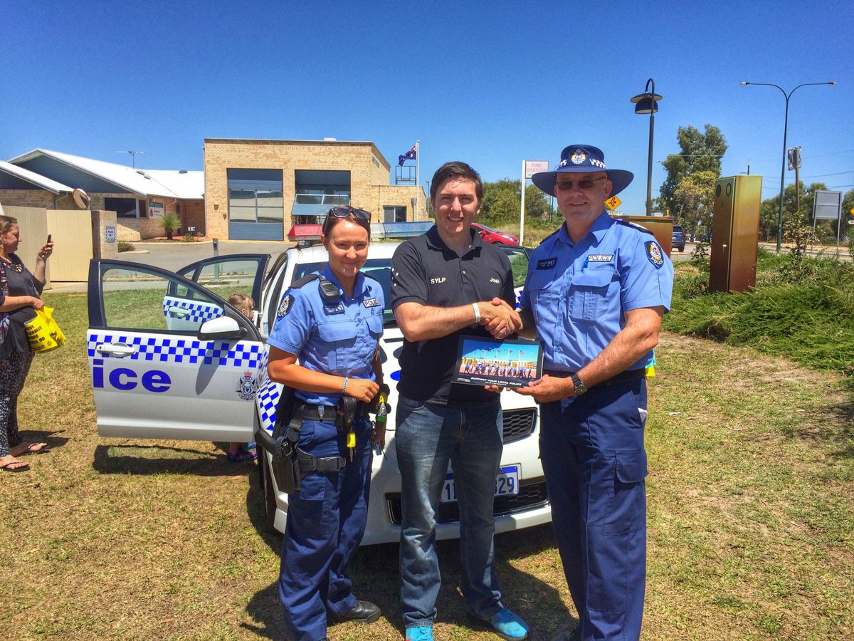 SupportUrLocalPolice tweet media