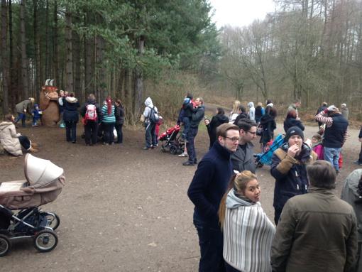SnowdoniaExpeds's tweet photo. Queueing to see the #gruffalo at #delemere. How very British! http://t.co/yoaWDx1akb