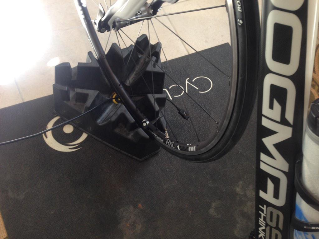 How to get rid of data drops in <a href="/GoZwift/">Zwift</a> USB2 extender cable to 12 inches from <a href="/stages/">ㅤㅤ</a> zero drops now