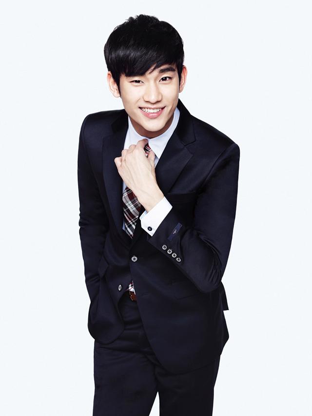 Happy Birthday to the charming actor, Kim Soo Hyun! 