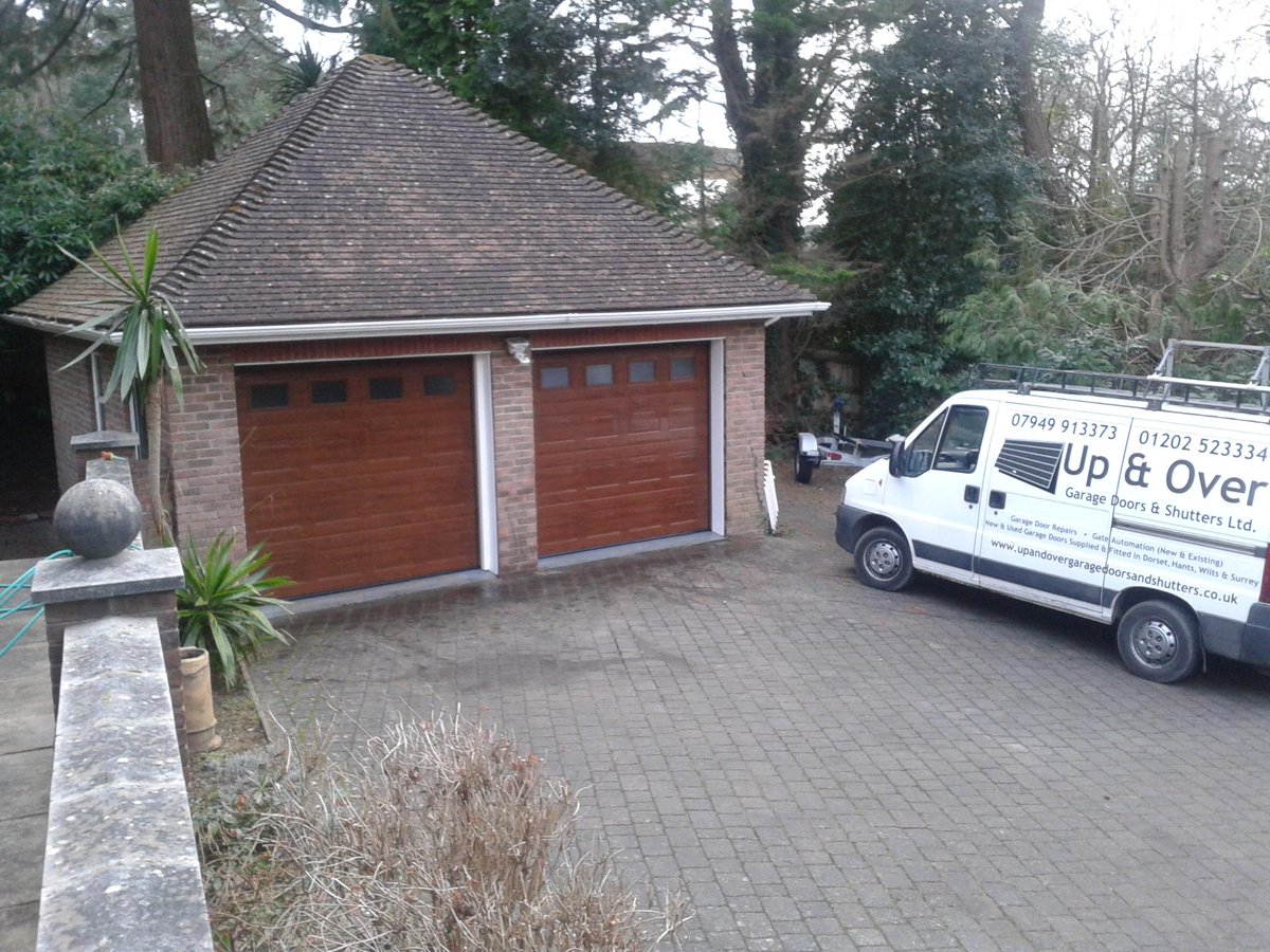 UpOverGarage's tweet image. Another quality #garagedoorinstallation by @UpOverGarage plus.google.com/u/0/1143186071…