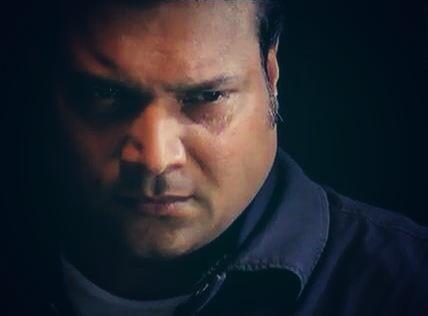 dayanandcid's tweet photo. Why so serious 😄 http://t.co/oTfSf3AQEi
