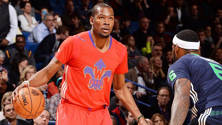 MovistarNBA's tweet photo. Ser MVP se lleva en la sangre. ALL STAR GAME (02:00h CANAL+1, CANAL+ Deportes y #NBAenYOMVI) #dormiresdecobardes http://t.co/dEZSZQN6hj