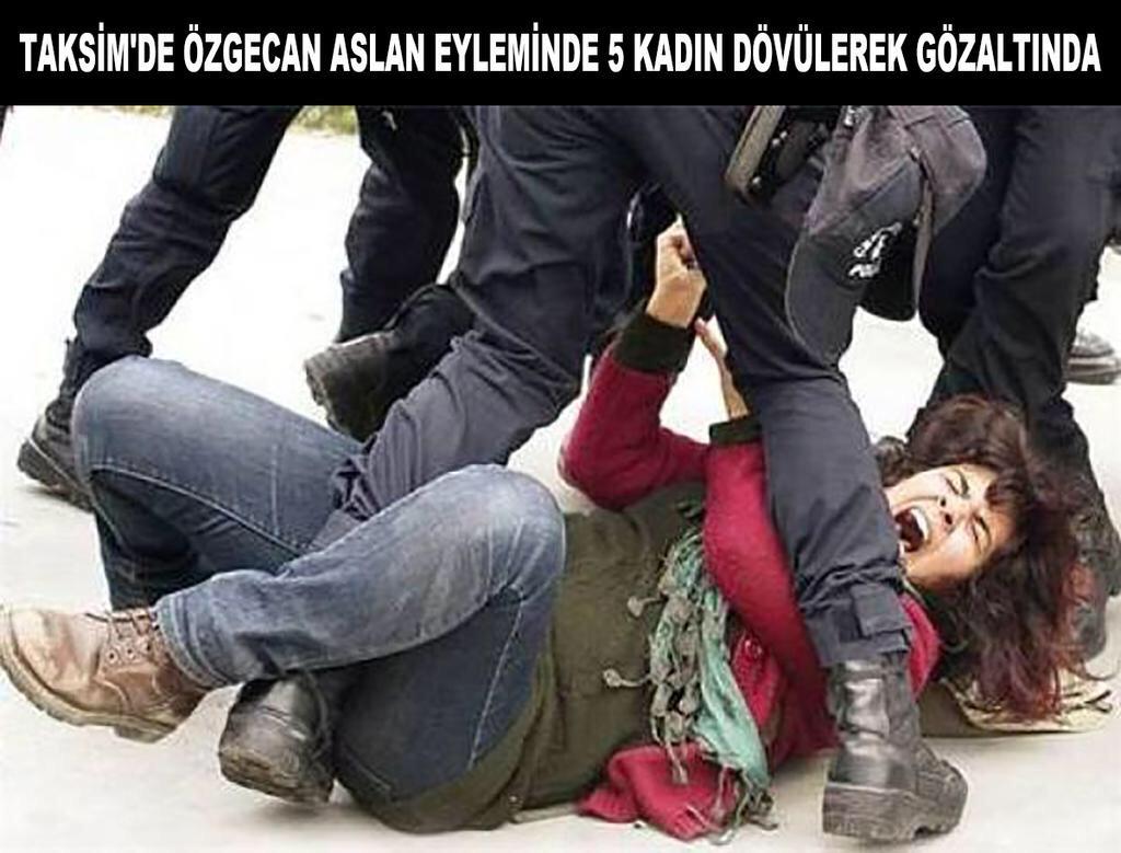 Ulan arkadaş ne absürd memleketiz! Kadına şiddet ve taciz protestosunda kadın dövülen başka ülke var mıdır acaba?