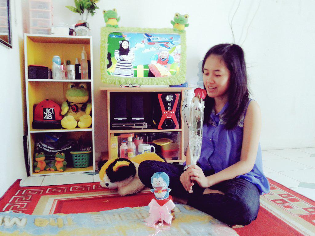chichy_cintyaa's tweet photo. Oyasuminasaii^^ http://t.co/gOoqsEzJEg